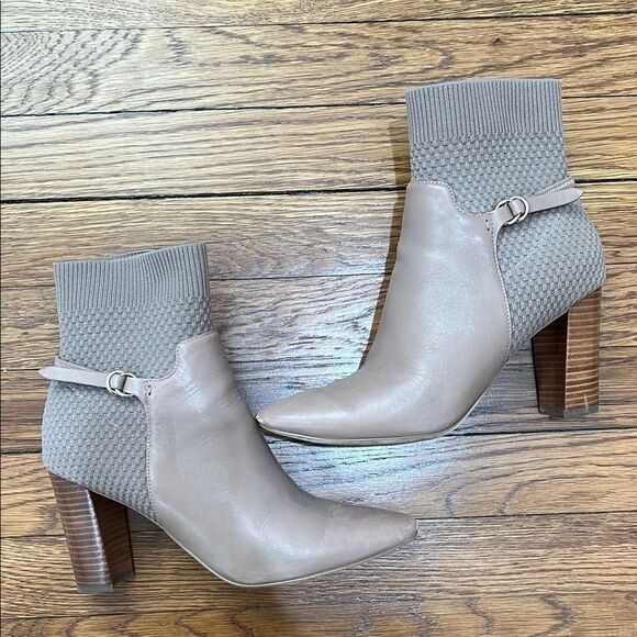 Cole Haan Tan Ankle Boots with Chunky Heel - Picture 4 of 4